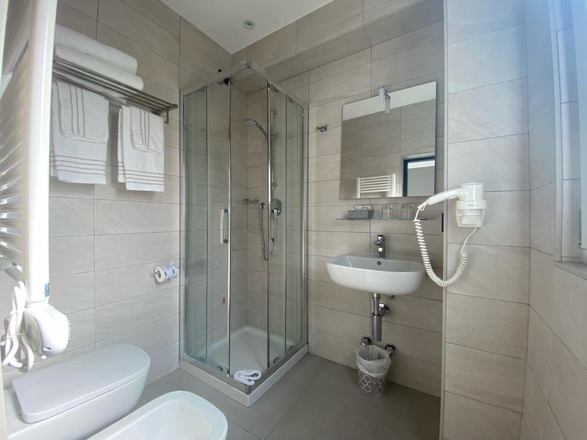 ארמה די טאגיה Hotel Graziella מראה חיצוני תמונה